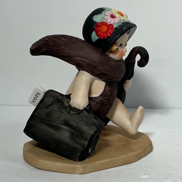 Professional Woman 1985 Heirloom Tradition Children of C.H. 1921 Figurine‎ H1732 - Picture 2 of 8